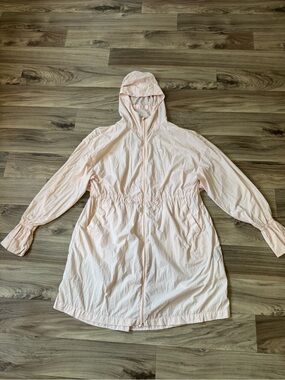 Beneunder CoolKnit Sun Protection Lightweight Jacket in Pink Hooded Size Medium
